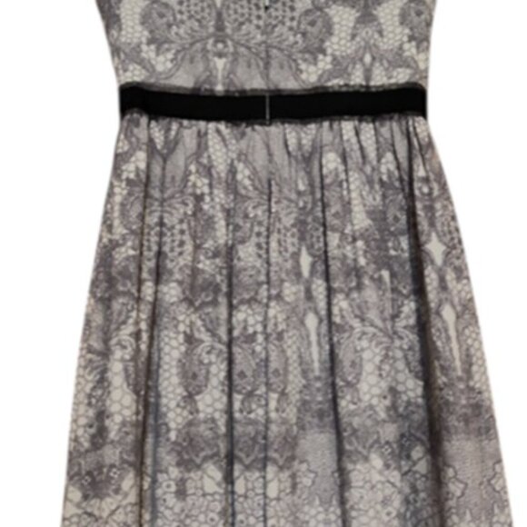 BCBGMaxazria strapless evening gown size (2-4?) - Picture 3 of 6